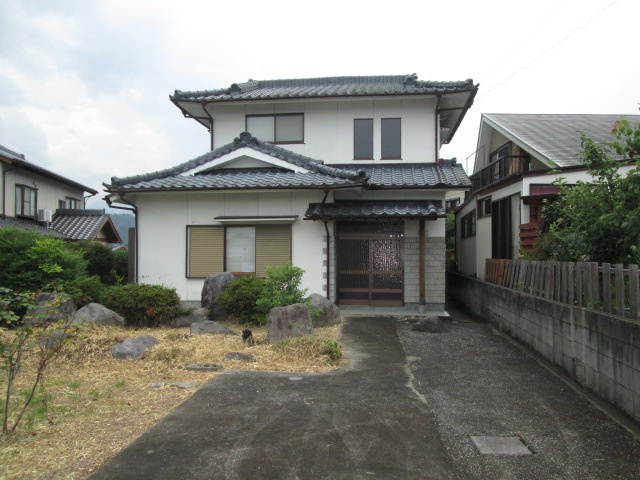 日出町豊岡の外観