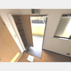 足立区竹の塚２丁目の賃貸マンションの玄関