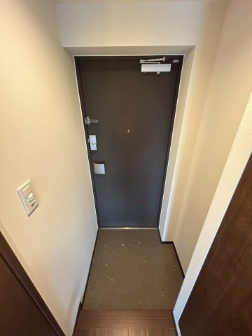 クレヴィスタ井荻の玄関|明るい玄関です