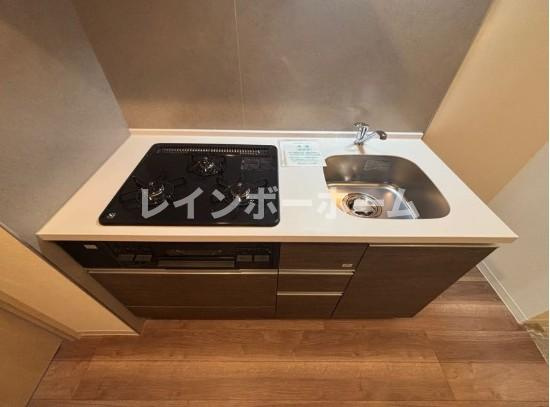 ウェーブ草加のキッチン|コンパクトなキッチンで掃除もラクラク