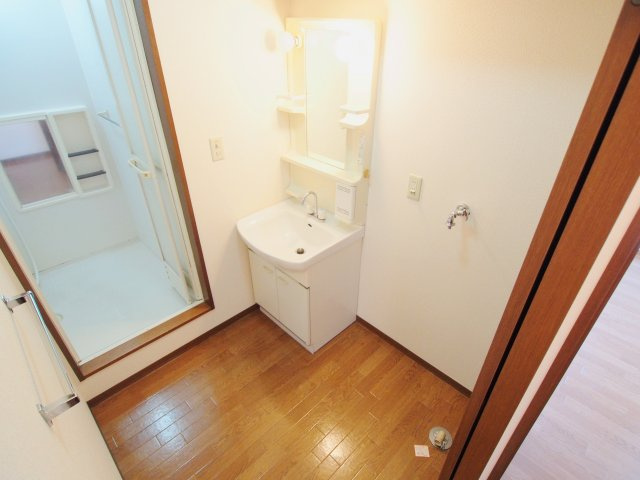 リッシュ伊藤　Cの洗面所