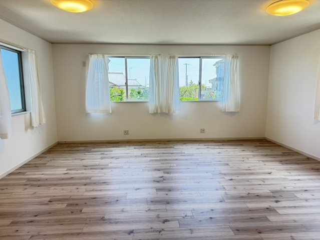 焼津市　中新田　中古住宅　２LDK　平屋建の洋室