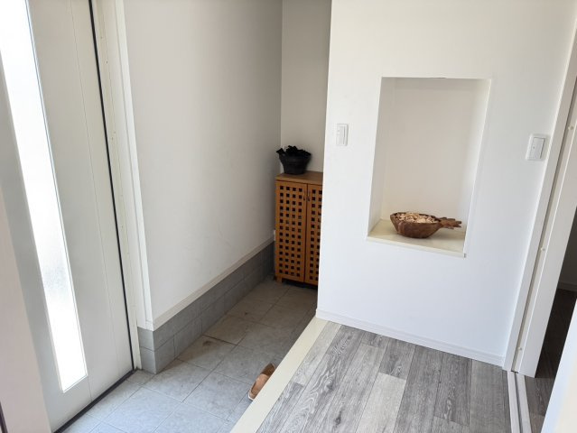 焼津市　中新田　中古住宅　２LDK　平屋建の玄関