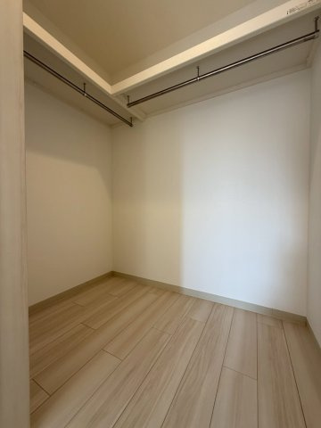 グランカーサ難波元町の収納
