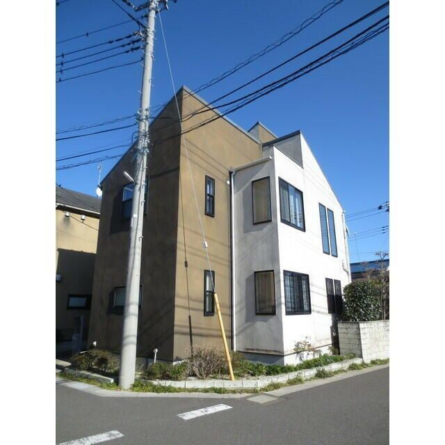 前貝塚町貸家の外観