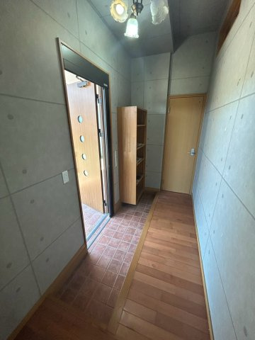 メゾン飯塚の玄関