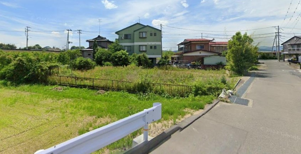 本宮市 高木字猫田（本宮駅） 住宅用地の前面道路含む現地写真