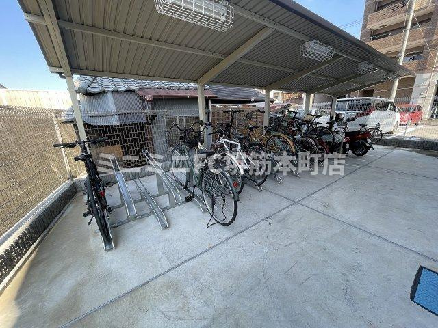 プラ・ディオ新深江の駐車場