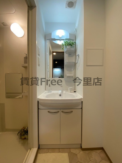 【独立洗面台】 | グランパシフィック巽中　仲介手数料無料