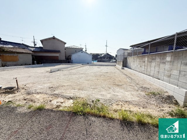 羽曳野市向野　第4期　新築一戸建ての外観|周辺は落ち着いた街並みの住宅地！子育てがしやすい住環境です！まだ未完成ですが、現地でしかわからない事もございます。是非一度ご覧ください。