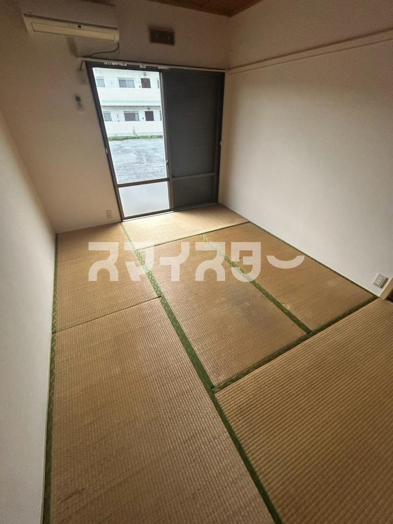 ハイツ荒田Ｂの内装
