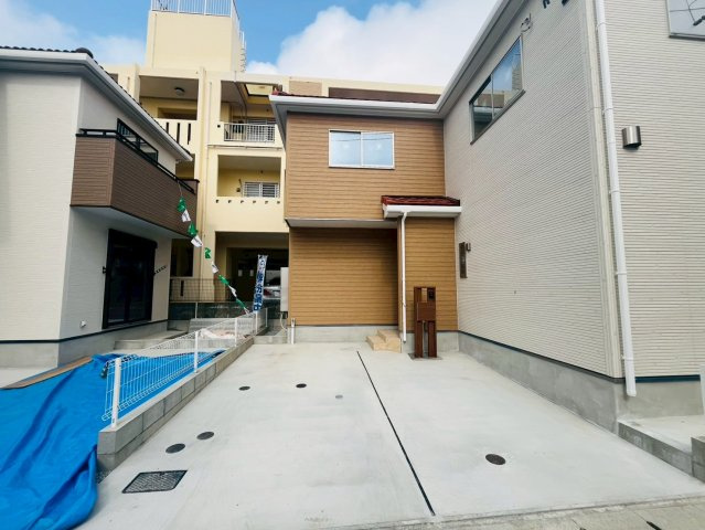 ◆◆那覇市仲井真-3号棟のその他|3号棟外観