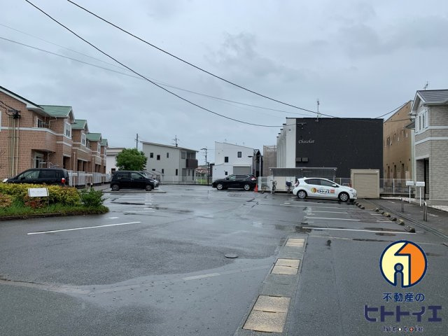 エムズプラザの駐車場