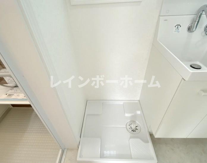 フラワームーンの独立洗面台