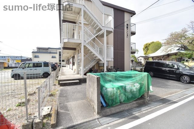 信雄マンションのエントランス