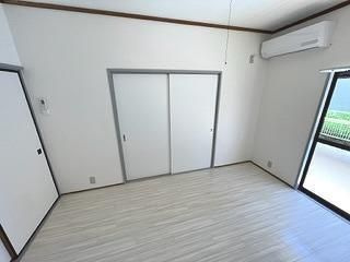 青梅市谷野のアパートの内装