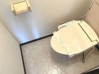 青梅市谷野のアパートのトイレ