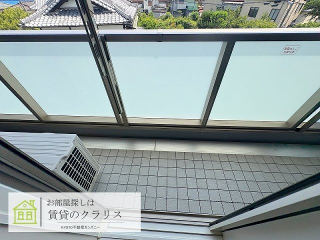 シャーメゾングレイス友岡のバルコニー