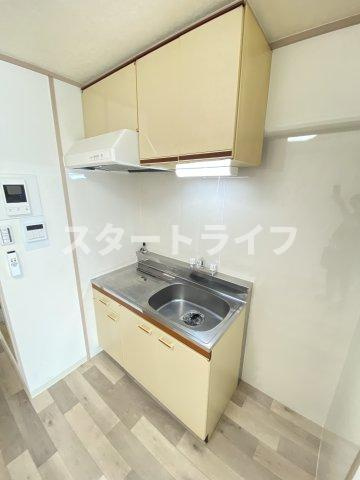 大阪市淀川区宮原４丁目の賃貸マンションのキッチン