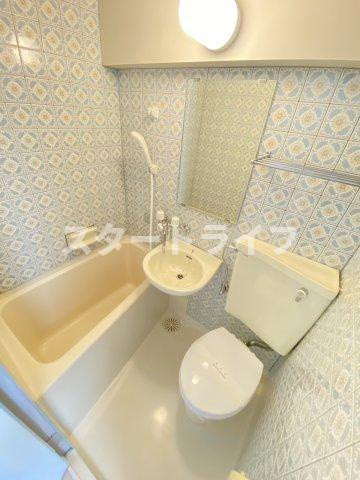 大阪市淀川区宮原４丁目の賃貸マンションの浴室