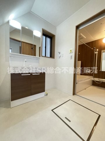 水走1丁目中古戸建の脱衣所|室内洗濯機置場もございます！