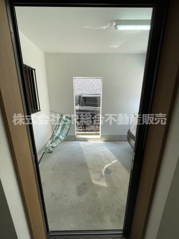 水走1丁目中古戸建の駐車場|玄関と直接行き来できるので便利です！