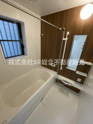 水走1丁目中古戸建の浴室|お風呂も新調済です！足を伸ばしてゆったりくつろげる浴室です！
