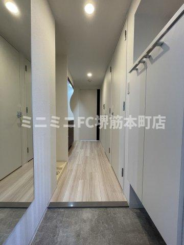 プラ・ディオ新深江の玄関