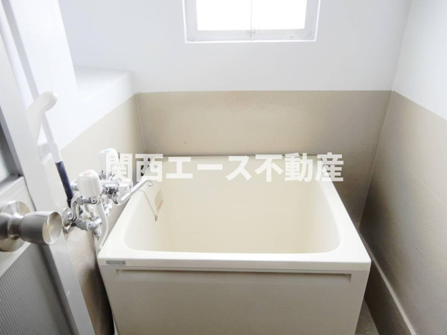 【浴室】 | ビレッジハウス曽大根