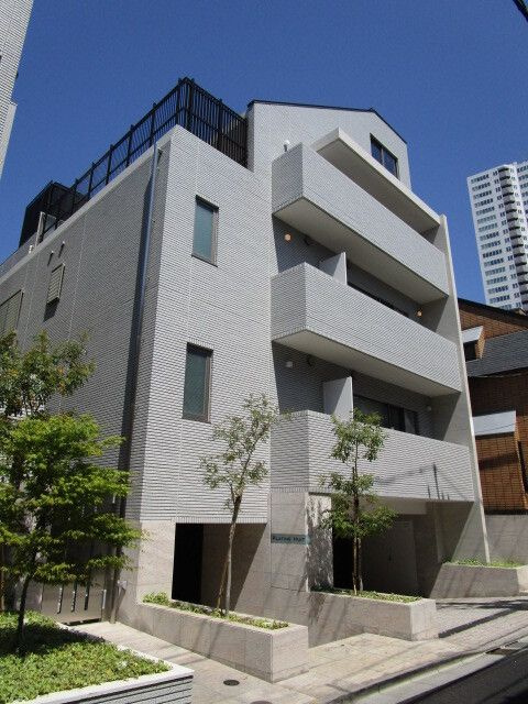 プラチネユイット