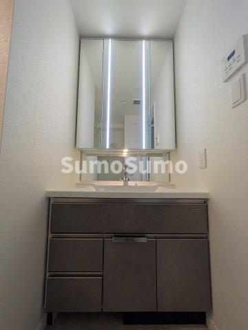 エンクレスト天神南PUREの独立洗面台