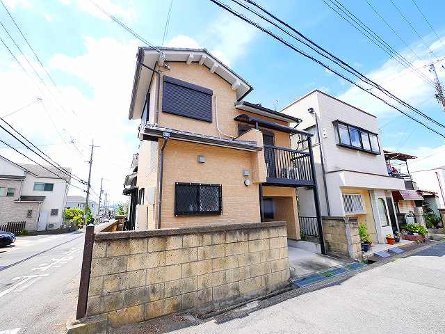 奈良市南紀寺町　貸家
