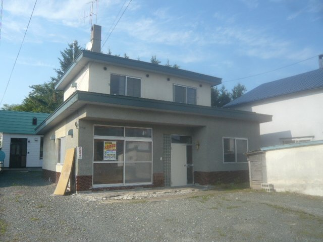 常盤町2丁目貸家（1番28号）