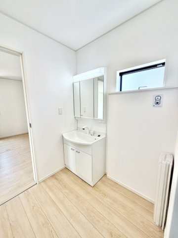 クレイドルガーデン和歌山市有本　第3　新築戸建ての独立洗面台