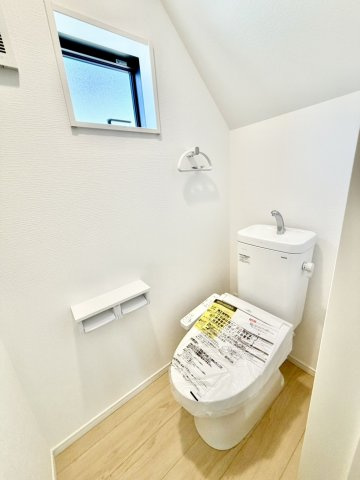 クレイドルガーデン和歌山市有本　第3　新築戸建てのトイレ