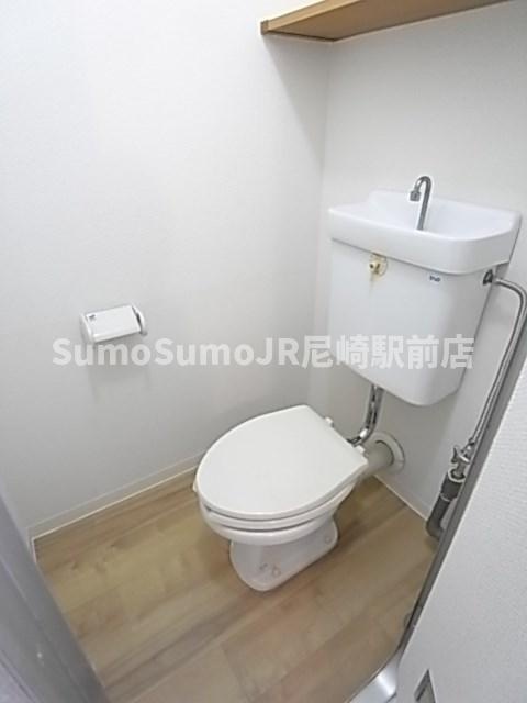 ビレッジハウス南清水タワー1号棟のトイレ