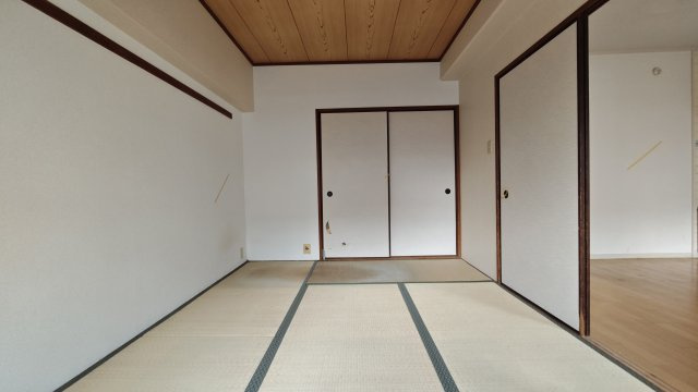 【寝室】グリーンハイツ諏訪山