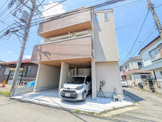 八王子市　中野上町　新築一戸建て