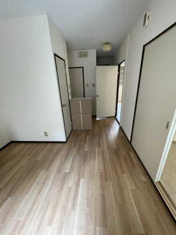 ハイツ千鶴1の内装