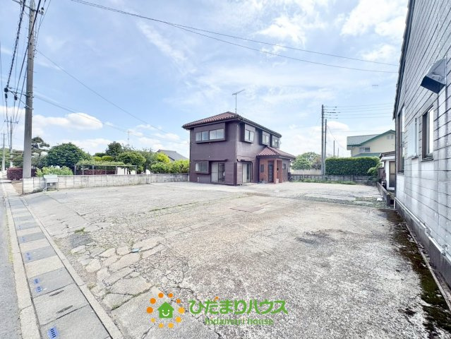 幸手市槙野地　中古一戸建ての駐車場|2026年7月23日　撮影