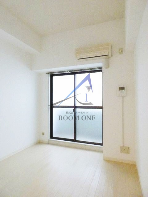 フォーラムイン・東京の居間・リビング|洋室のお部屋です。