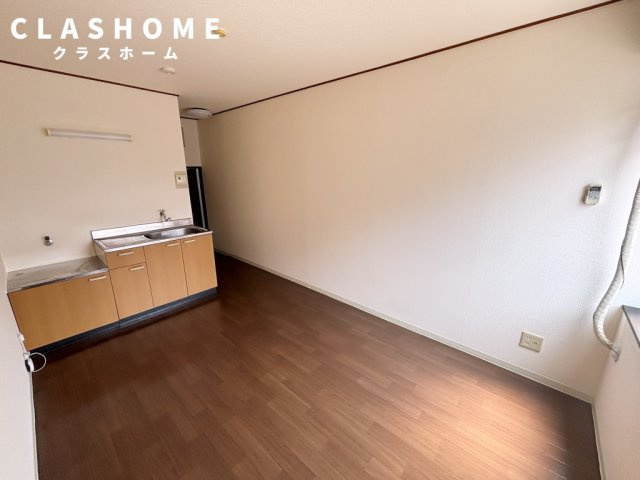 大手コーポ　　刈谷市の賃貸ならクラスホーム刈谷店の居間・リビング|同物件の別部屋になります。