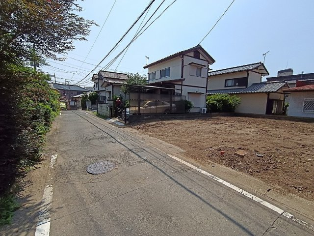 高崎市浜尻町　売地の前面道路含む現地写真
