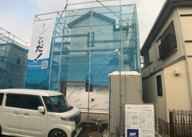 【設備】 | 敷地内には、散水栓や立水栓があります。水道水を直接利用できるため、水を運ぶ手間を省くことが出来ます。大量の水を必要とする洗車作業や清掃などに役立ちます。その他設備とあわせて、現地でご確認ください。