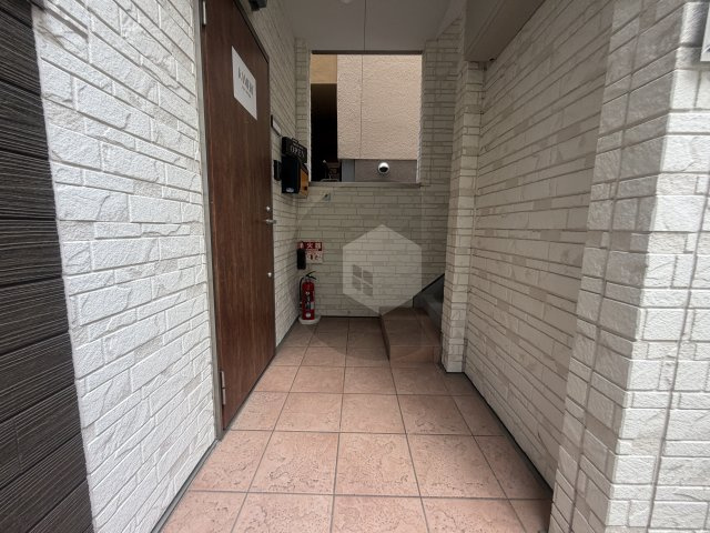 casa花園駅前のロビー