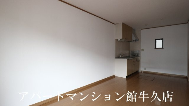 クレールつくばの居間・リビング