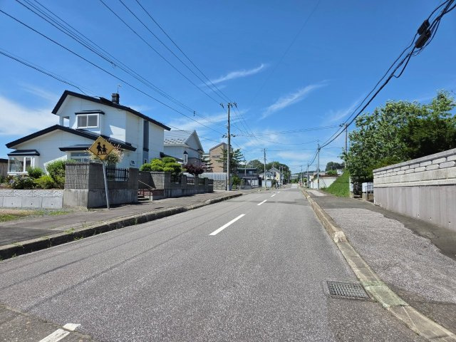 【前面道路含む現地写真】の画像