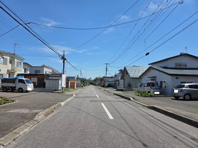 【前面道路含む現地写真】の画像