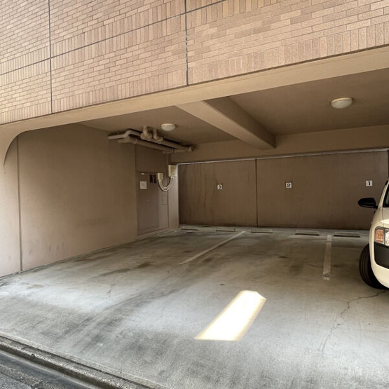 【駐車場】 | メゾンヴェルメイユ