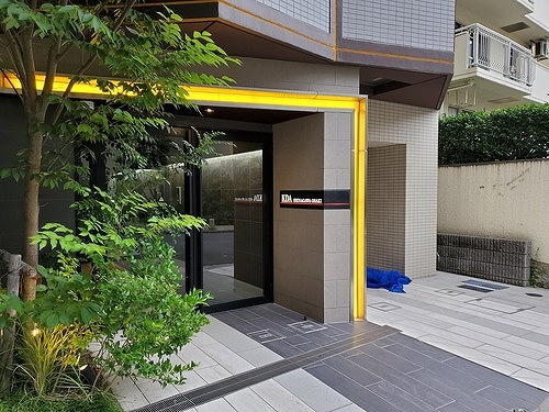 ＫＤＡ　ＳＨＩＮＡＧＡＷＡ　ＯＳＡＫＩのエントランス|エントランス　※2024年6月撮影